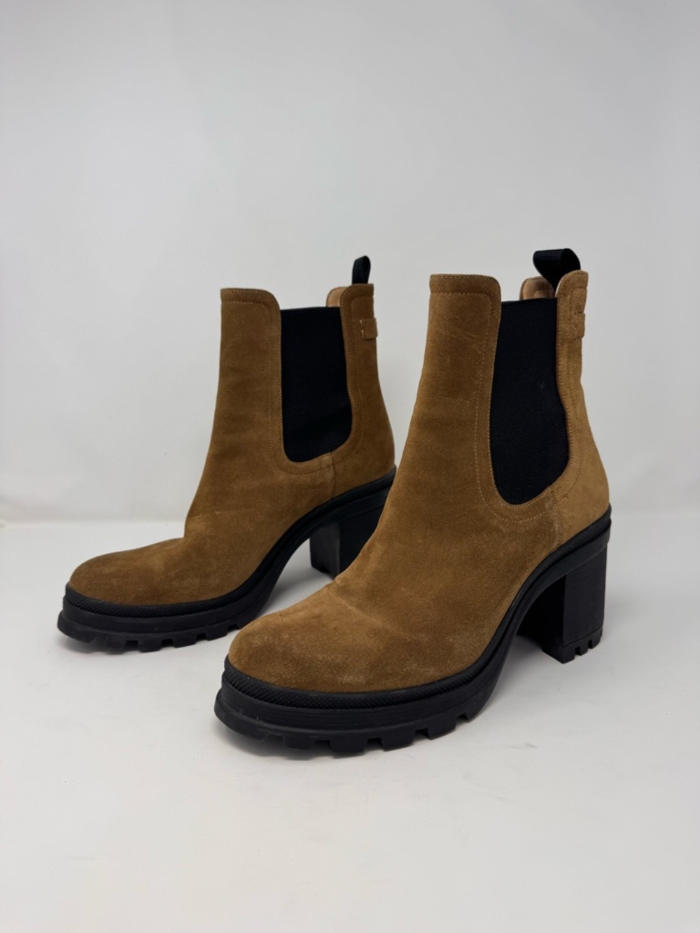 Veronica Beard Size 9.5 Winnie Chelsea Platform Combat Bootie Moss Brown Suede